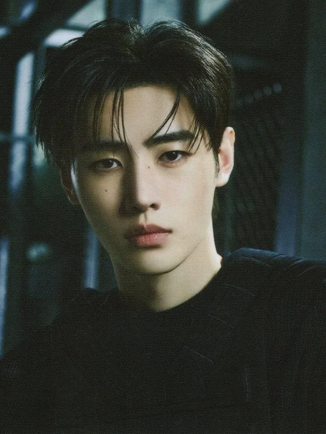 Park sunghoon  thumbnail