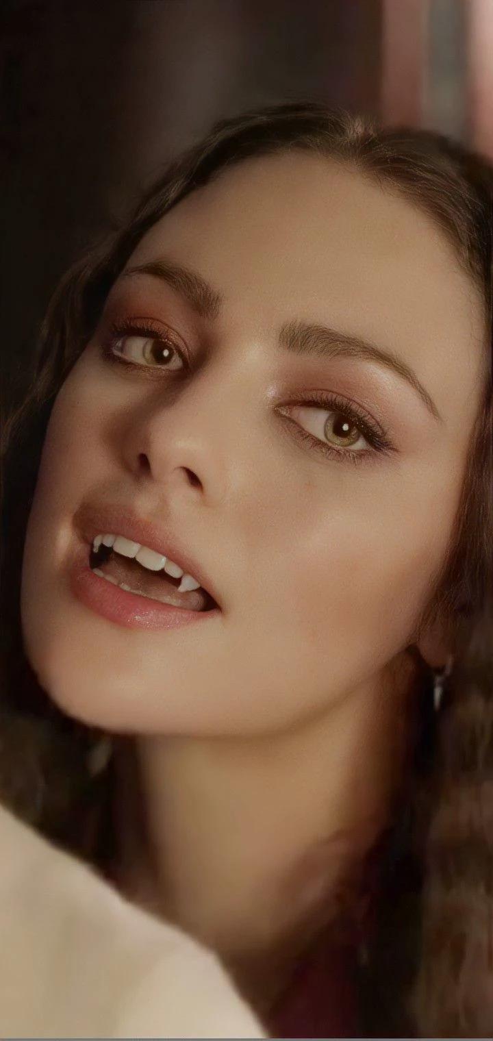 Hope Mikaelson thumbnail