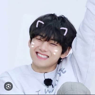 Kim Taehyung (V) thumbnail