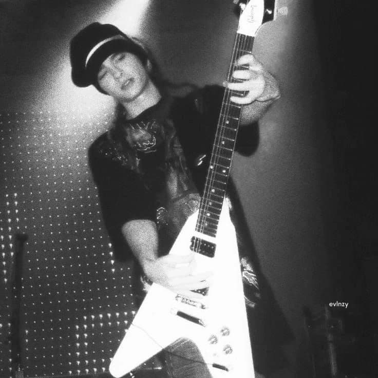 Tom Kaulitz  thumbnail
