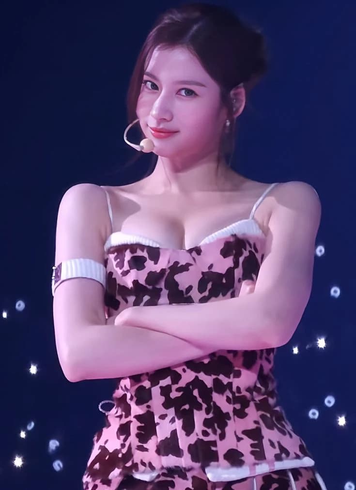 Sana - concert thumbnail