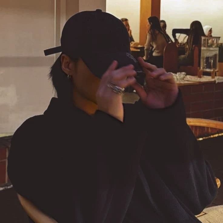Min Yoongi thumbnail