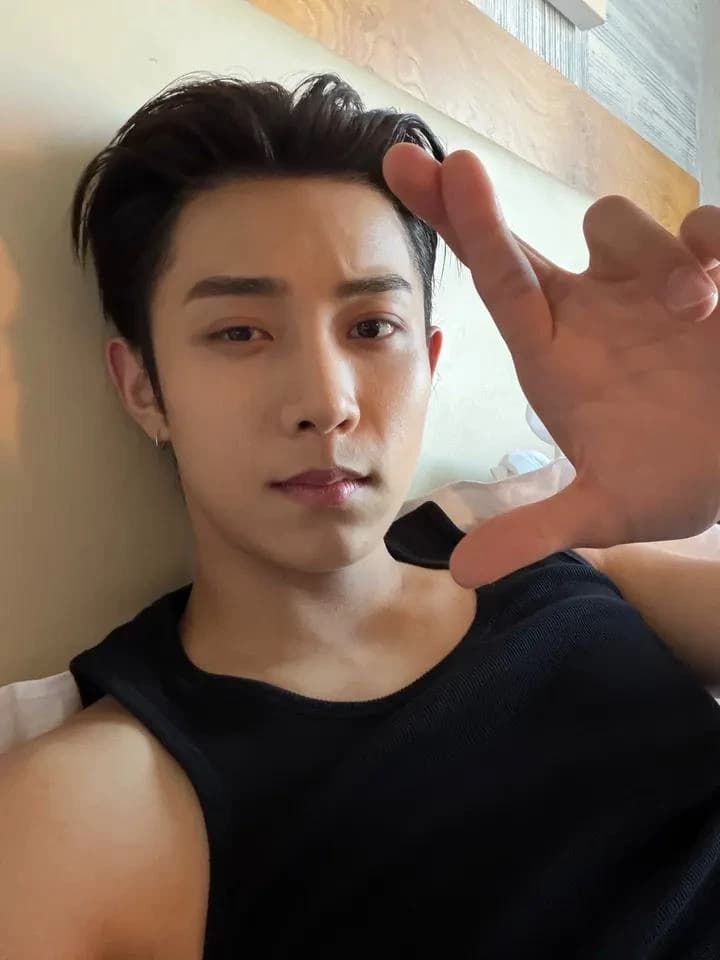 Kim Ryul  thumbnail
