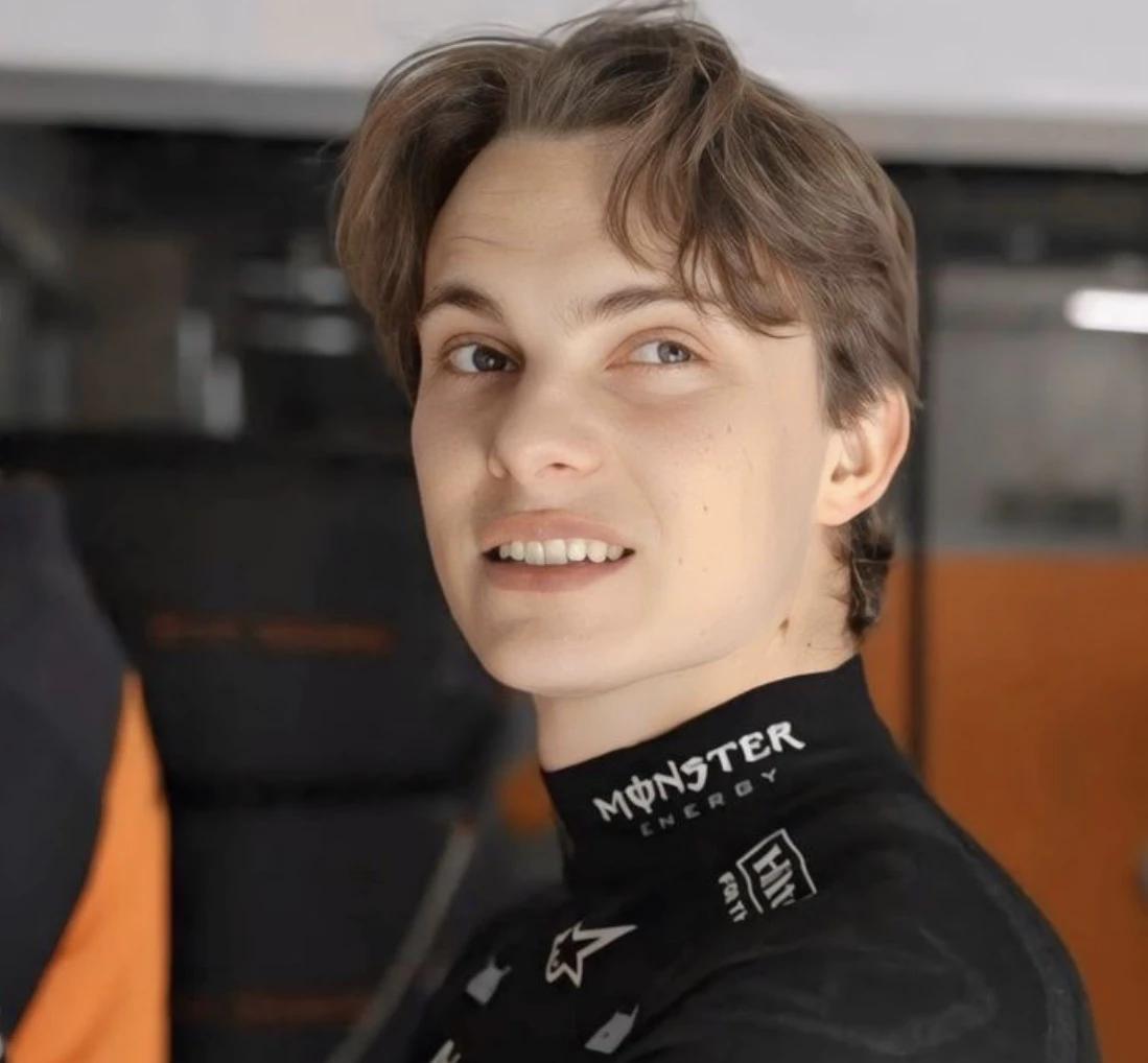 Oscar Piastri  thumbnail
