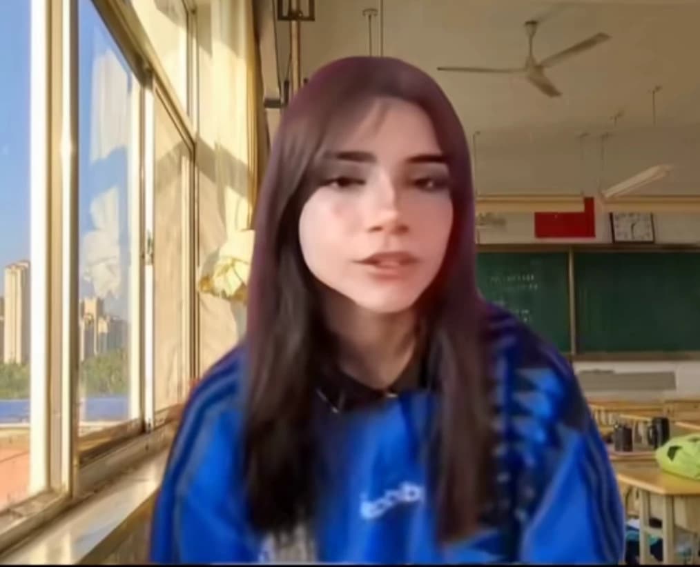 Clara thumbnail
