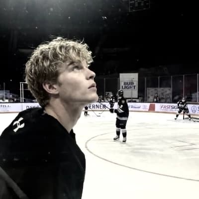Noah Bennett thumbnail