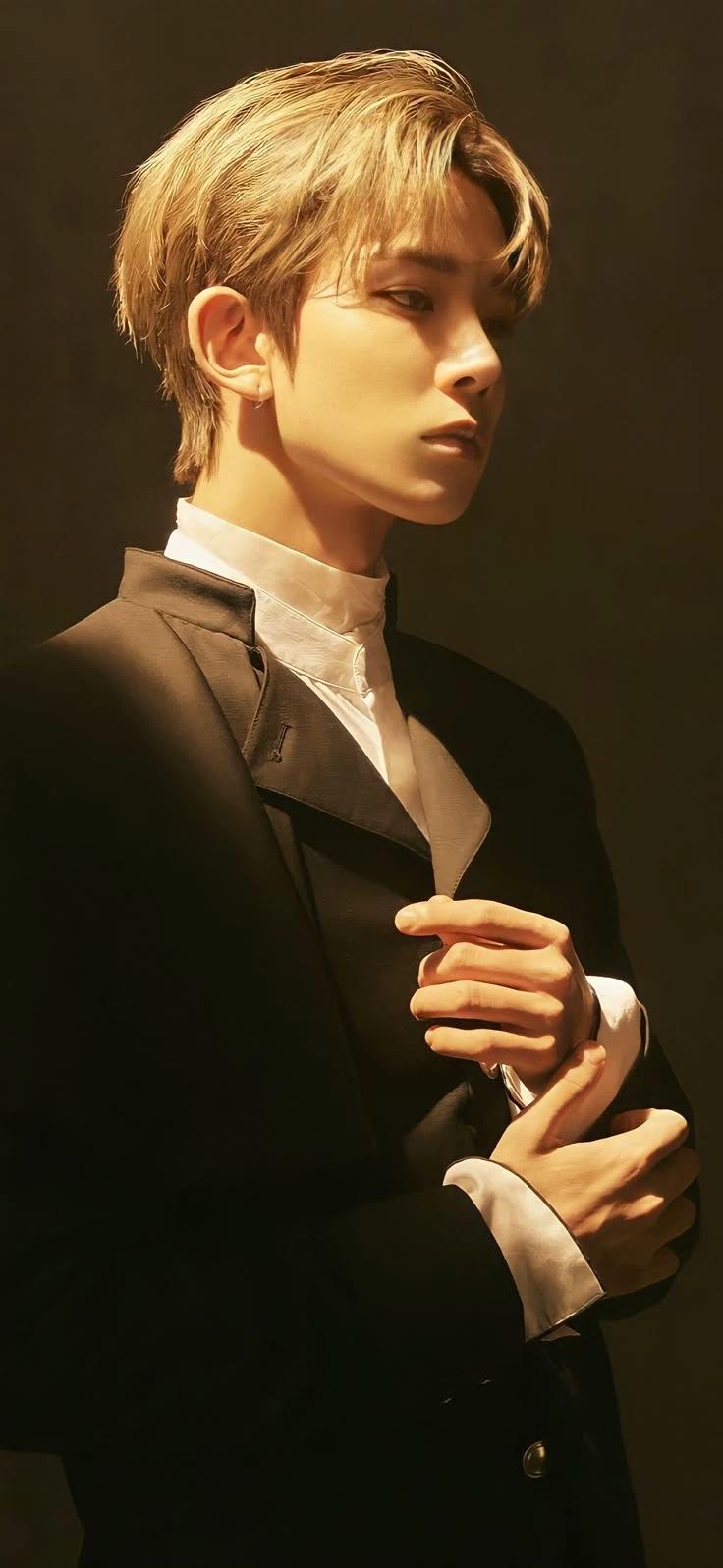 ✧✧꧁Vampire Heeseung꧂✧✧ thumbnail