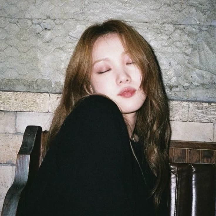 Lee sung-kyung thumbnail