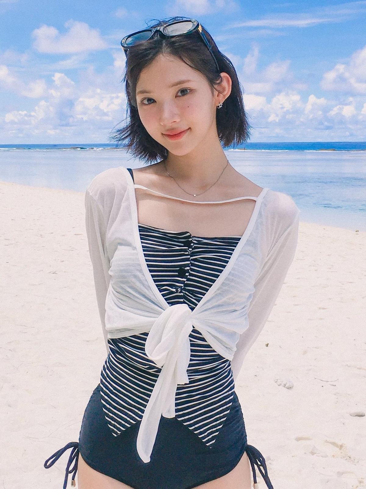 Choi Jiwoo (Your Summer Encounter) thumbnail