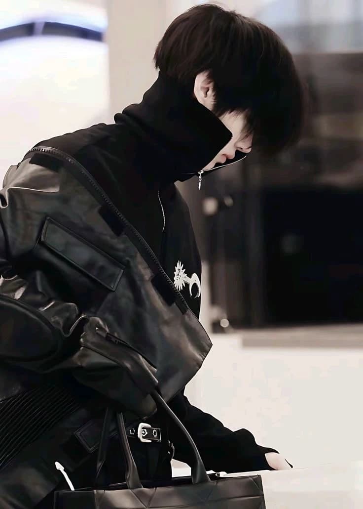 PARK SUNGHOON || BADBOY thumbnail