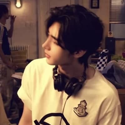 Sunghoon thumbnail