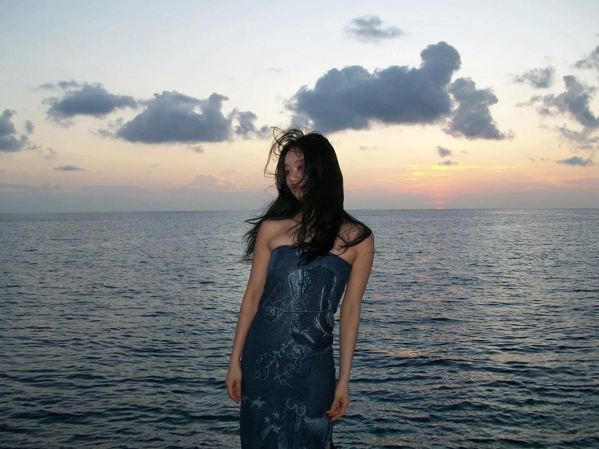 Lee Hyeri thumbnail