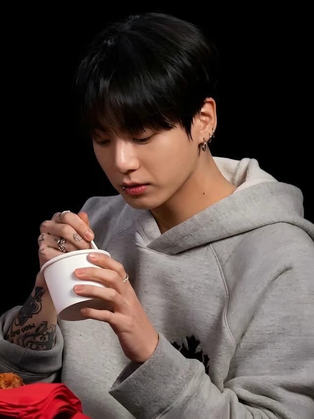 Jeon Jungkook thumbnail