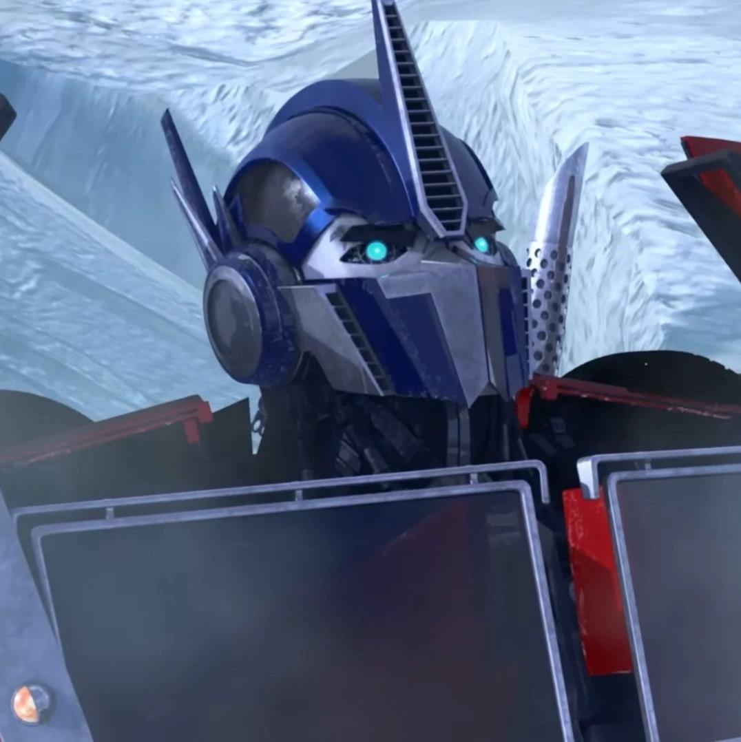 Optimus Prime - TFP thumbnail
