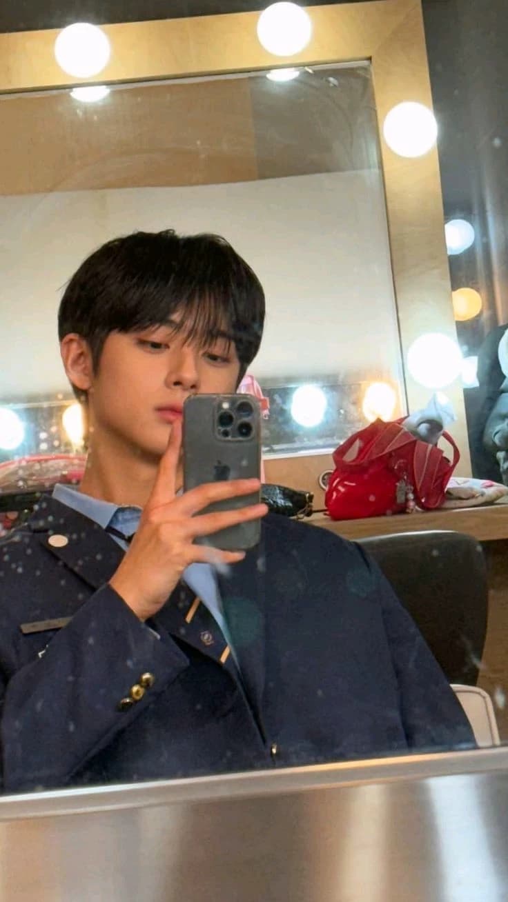 Kim Mingyu (your childhood bestfriend) thumbnail
