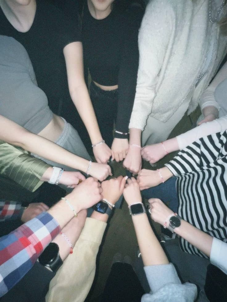 Friend group thumbnail