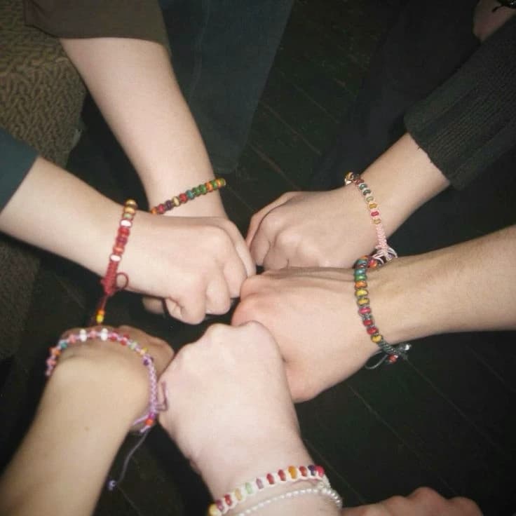Friend group thumbnail