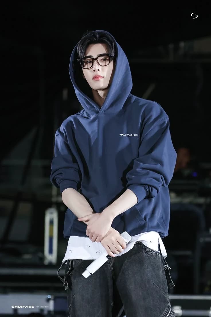 Sunghoon thumbnail