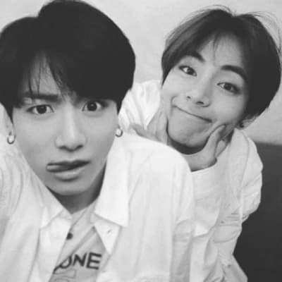 Kim Taehyung thumbnail