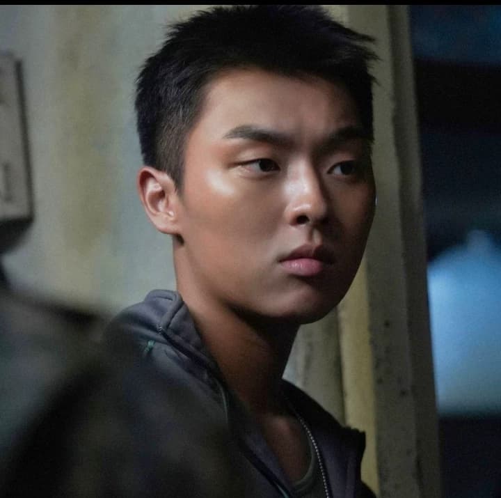 Shin Ah‑wi thumbnail