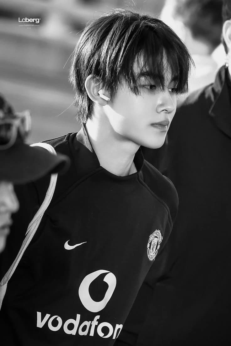 eom seonghyeon  thumbnail
