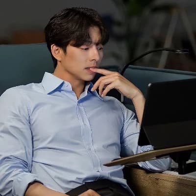 Gong-Yoo thumbnail