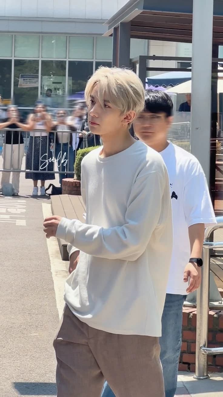 Heeseung thumbnail