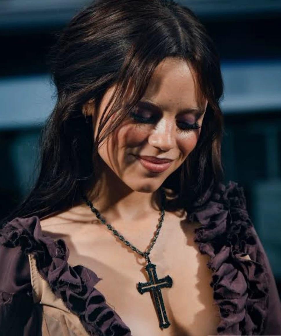 Jenna Ortega  thumbnail