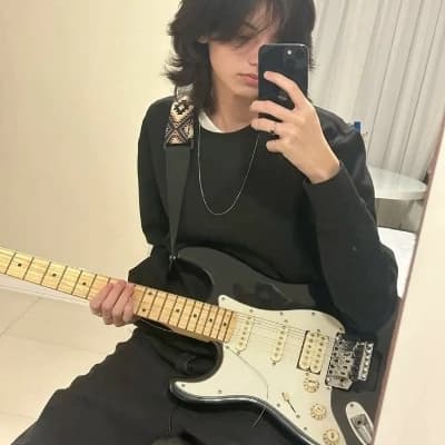 Lisa Monato (lesbian,  GL) thumbnail