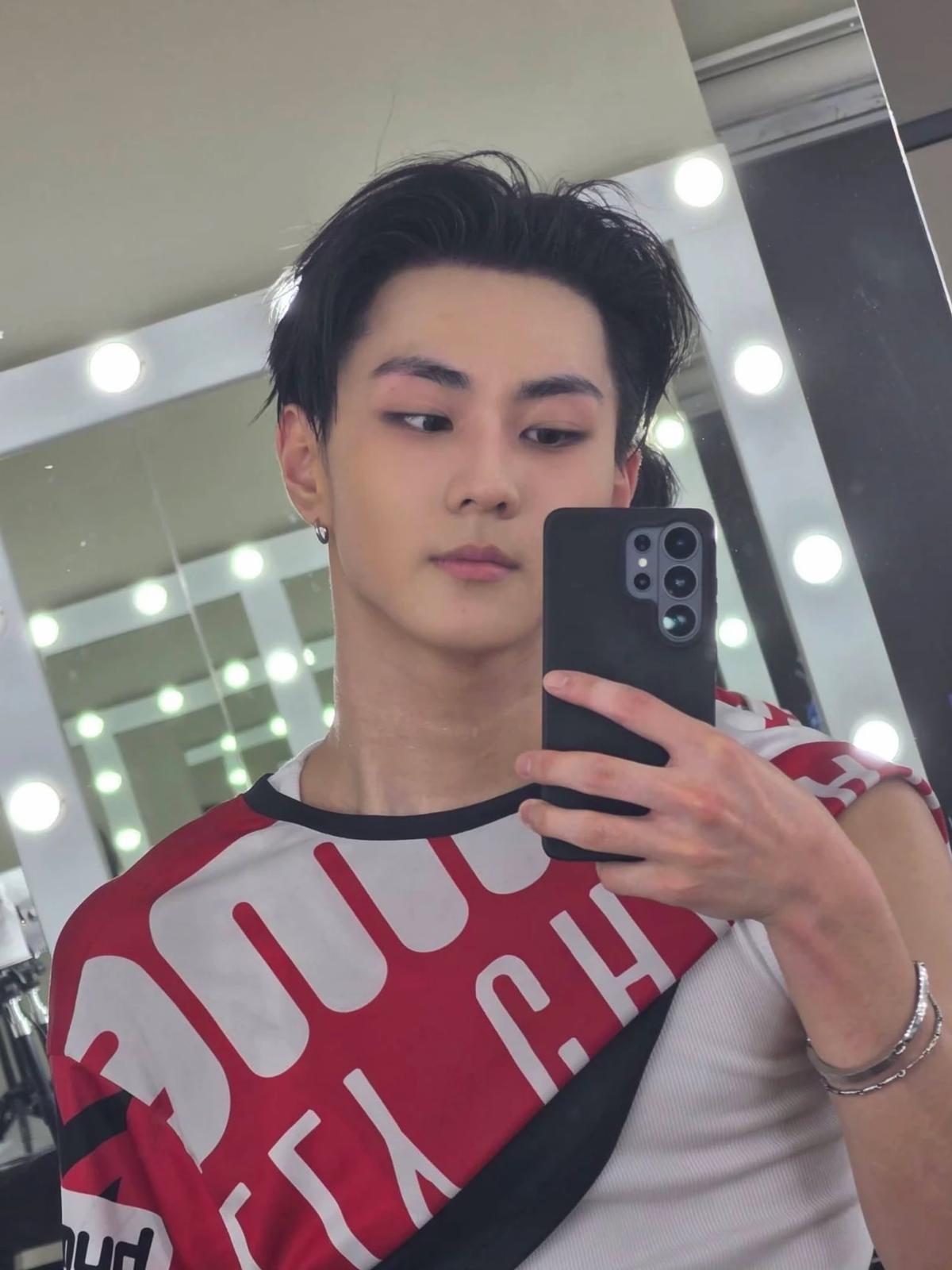 Yang Jungwon thumbnail