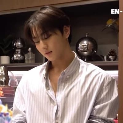Yang Jungwon thumbnail