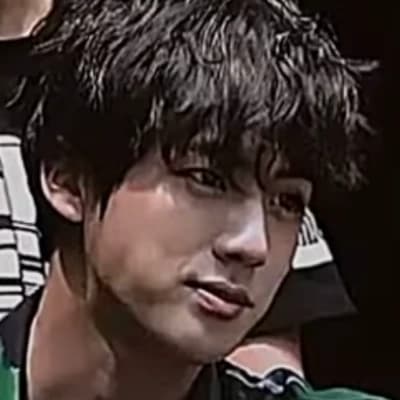 Kim Seokjin (Jin) thumbnail