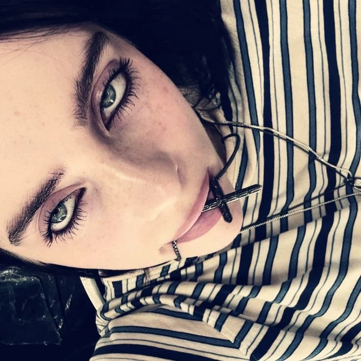 billie eilish  thumbnail