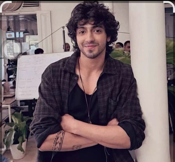 Krish Kapoor  thumbnail