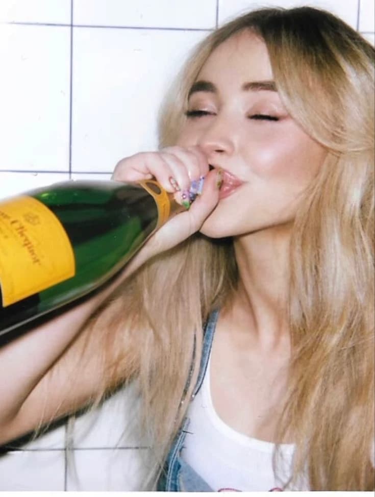 Sabrina Carpenter thumbnail