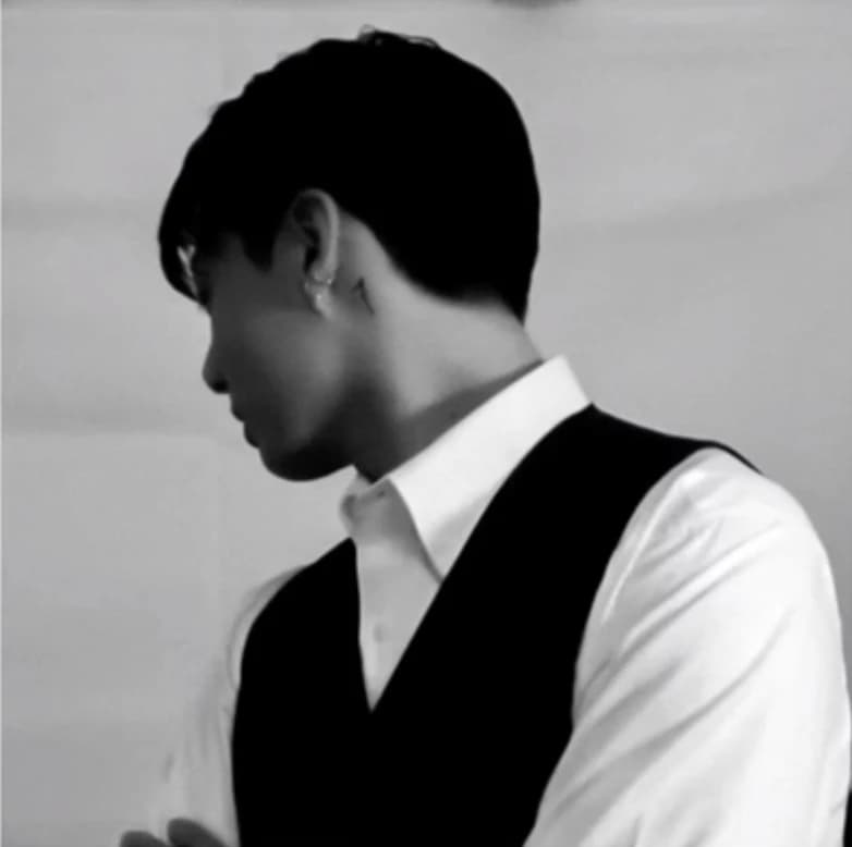 Jungkook thumbnail