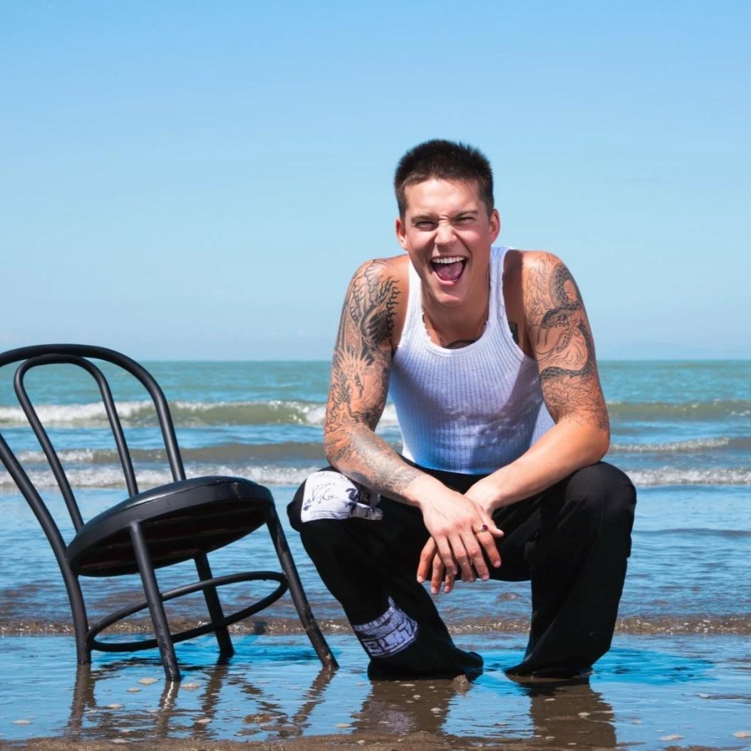 Cameron Whitcomb thumbnail