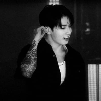 Jeon Jungkook thumbnail