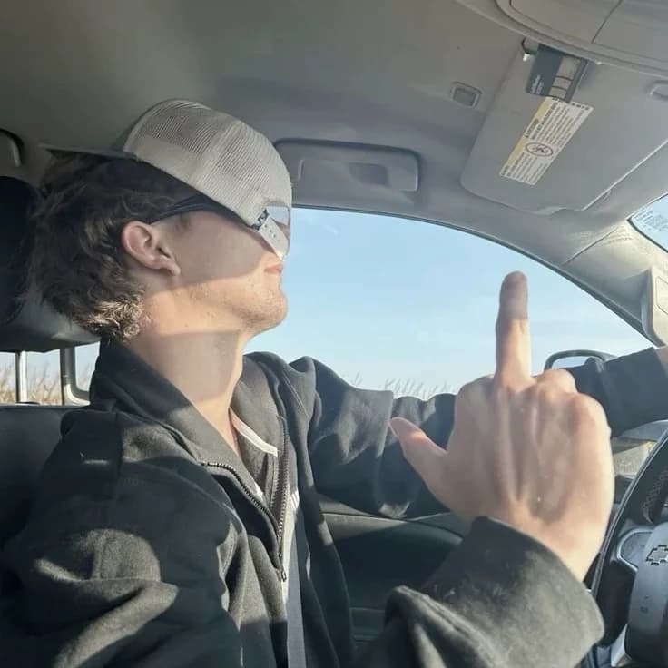 Joey thumbnail