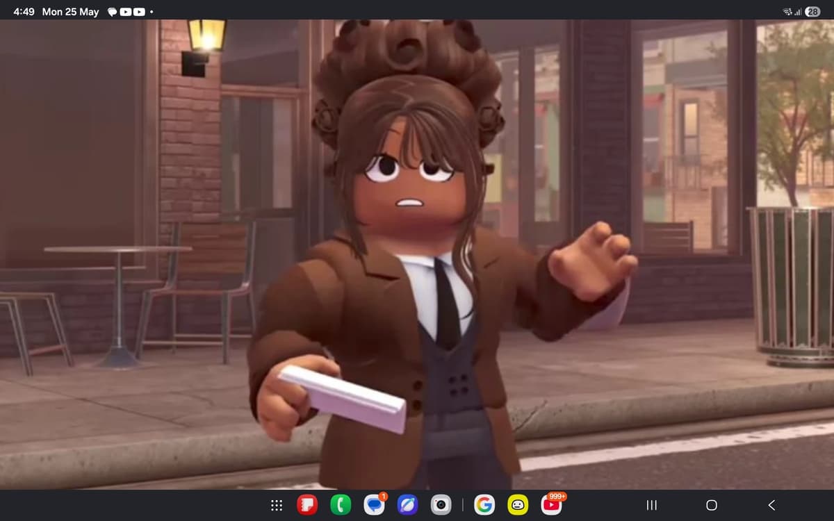 News lady (Roblox) thumbnail