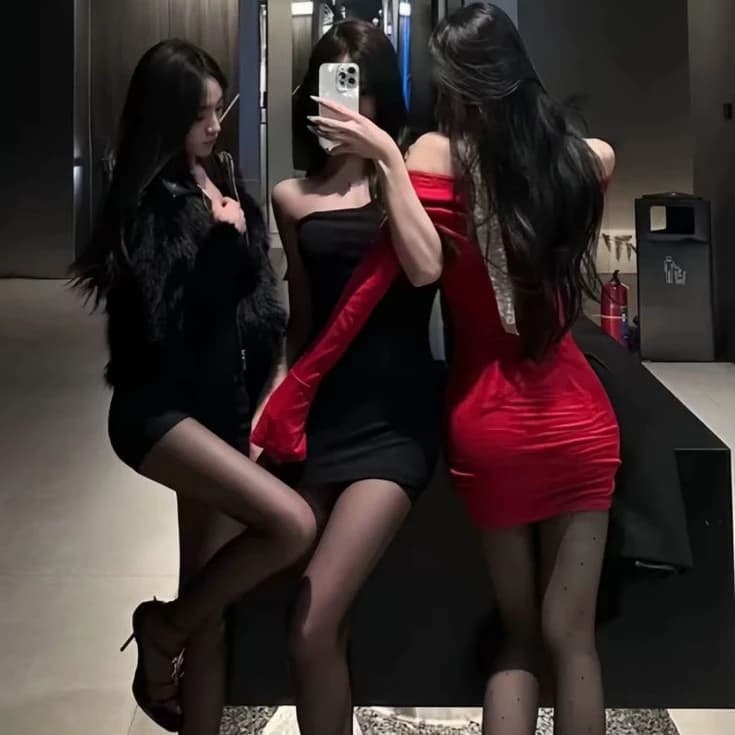 Luna, Valeria, and Seraphina thumbnail