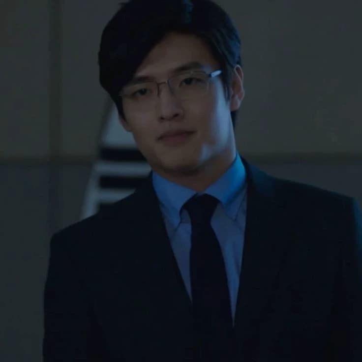 Kang Ha Neul thumbnail
