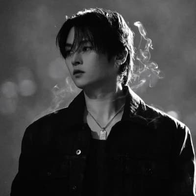 Lee Know thumbnail