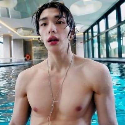 Hyunjin,pirate thumbnail