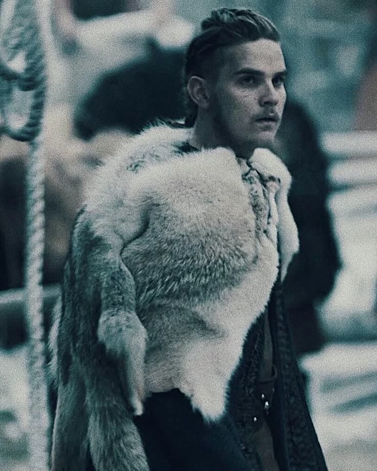 Hvitserk Ragnarson thumbnail