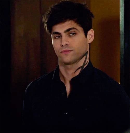 Alec Lightwood  thumbnail