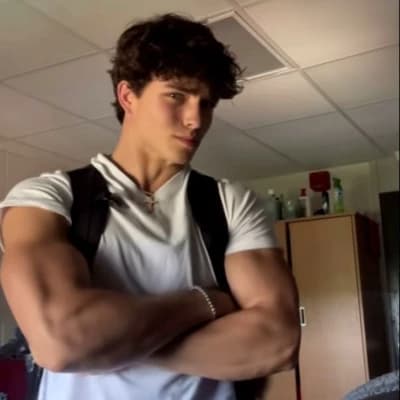 Alex Carter (Childhood best friend) thumbnail