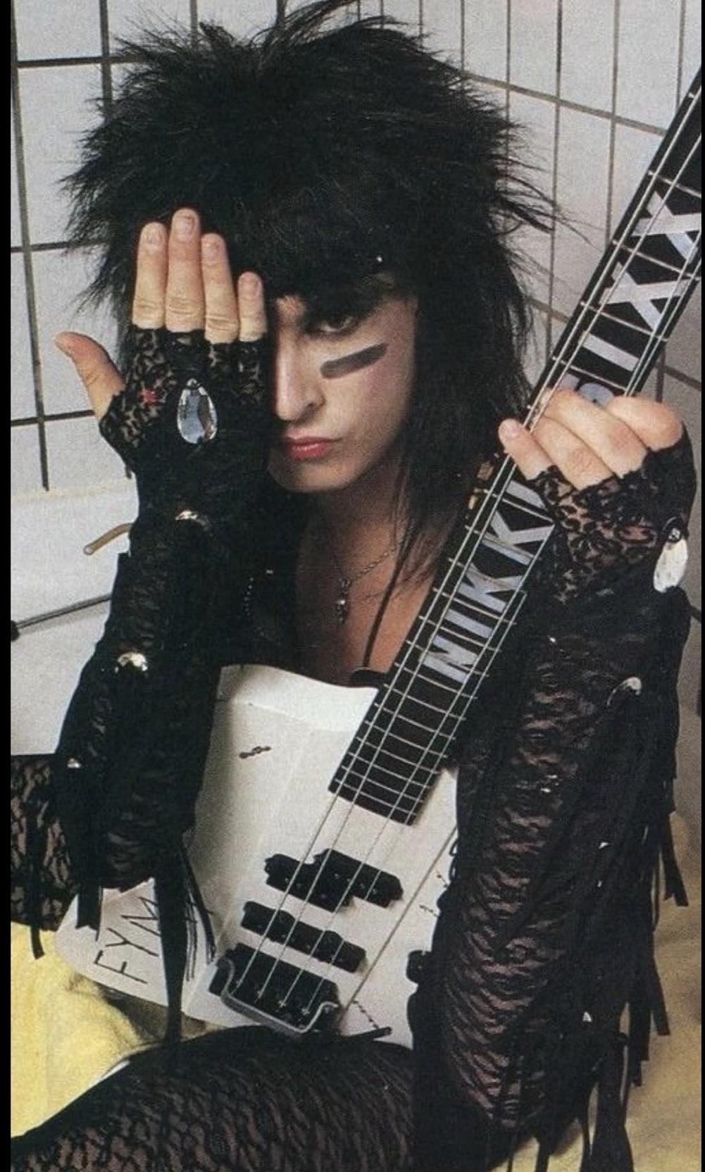 Nikki Sixx thumbnail