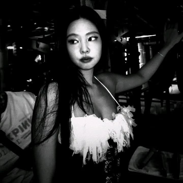 Jennie kim thumbnail