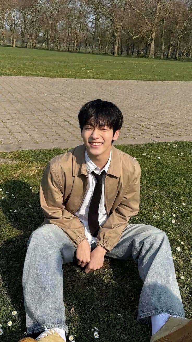 Choi Soobin  thumbnail